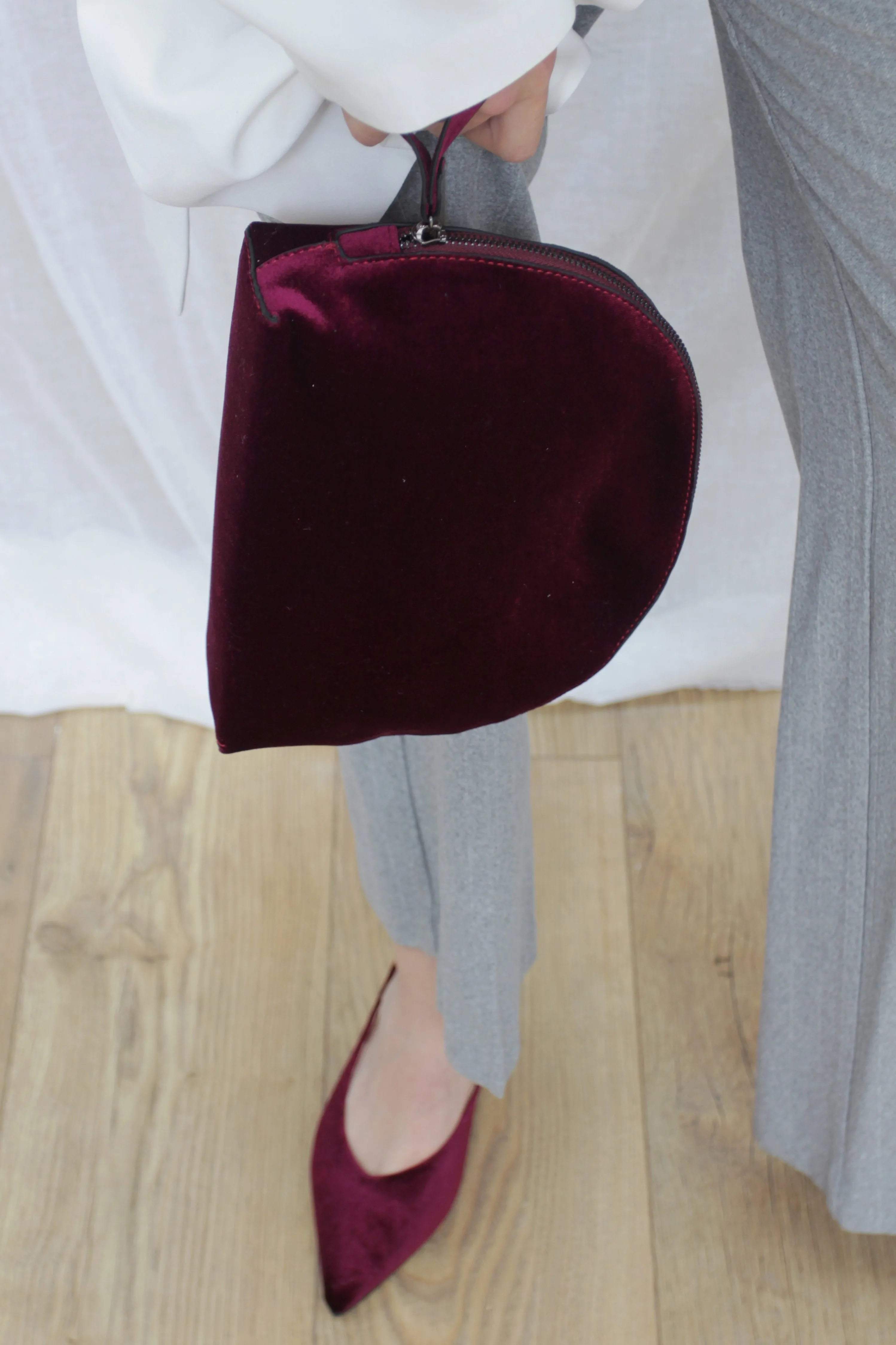 MIGRI Velvet Dome Pouch